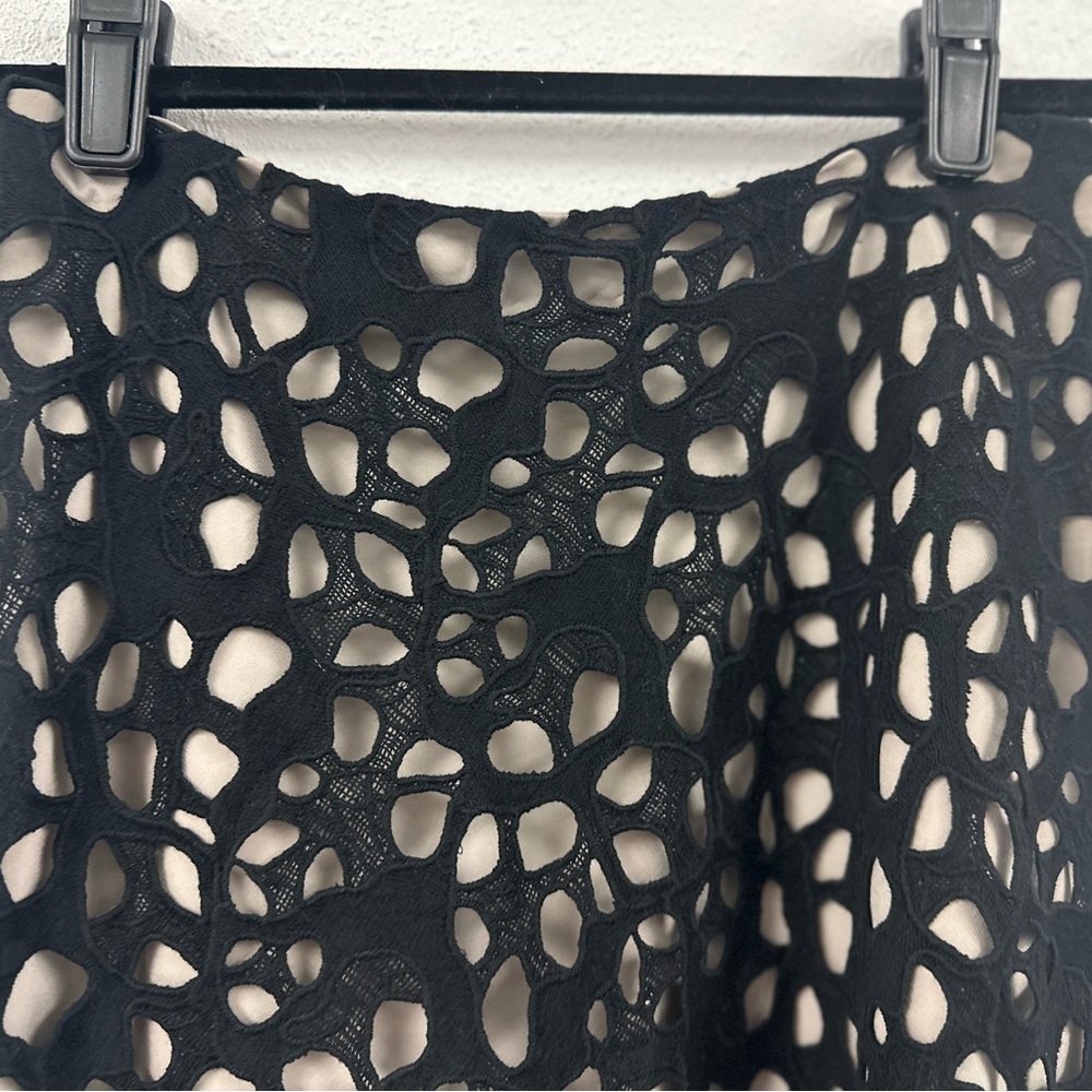 Elie Tahari Black and White A-Line Skirt - Picture 2 of 16